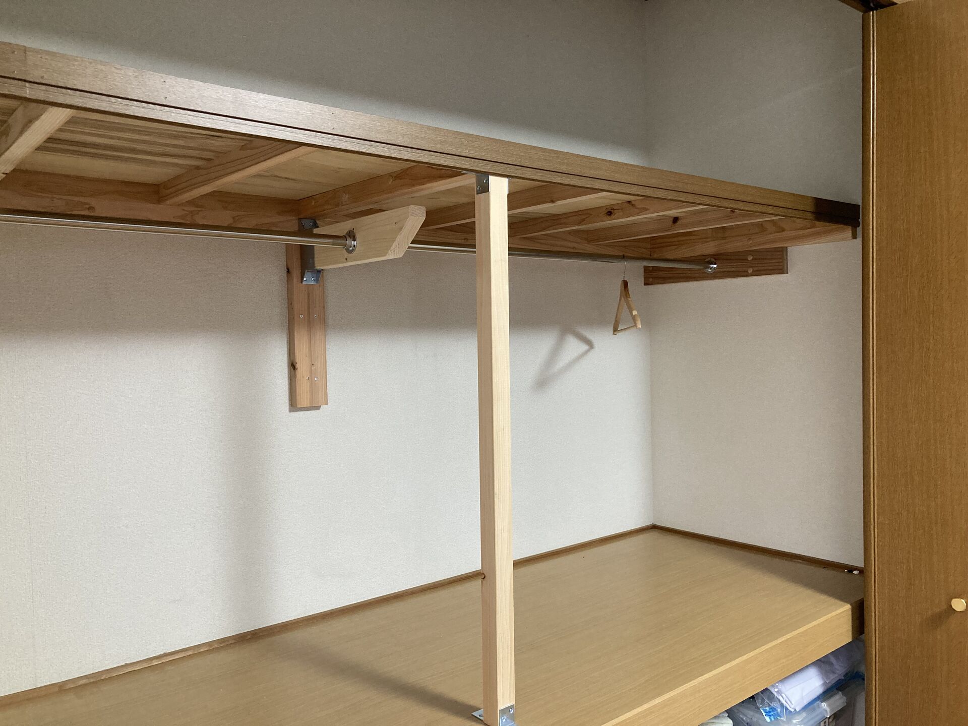 クローゼット内、棚造作